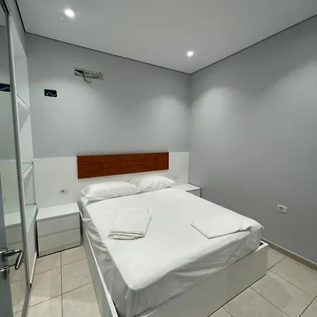 Emerald Apartament *
