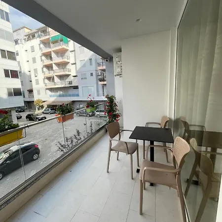 Apartament Emerald *